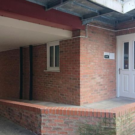 Victoria Cloisters Apartments Йорк Экстерьер фото